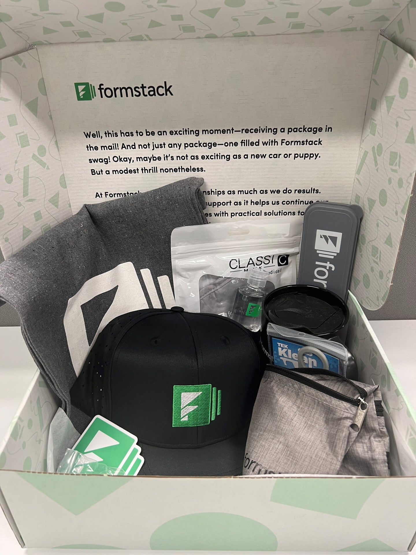 Formstack Large Custom Box Hat